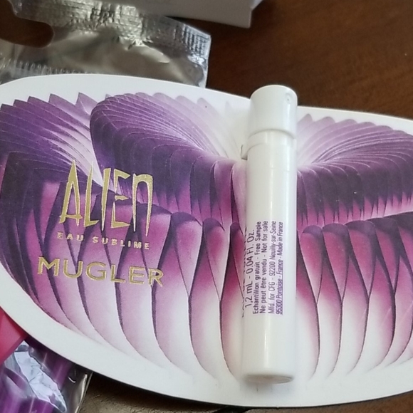 😺 BEAUTY BUNDLE - Picture 6 of 6